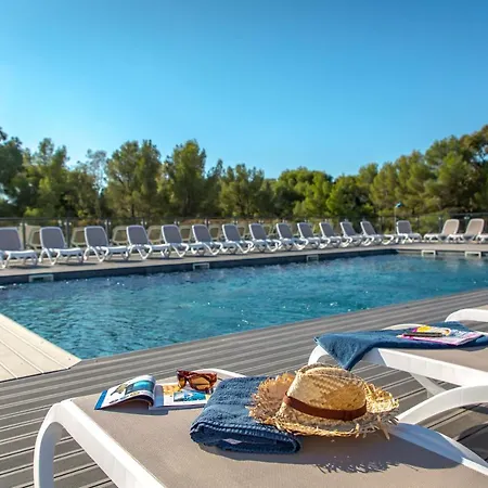 Sowell Family Riviera 4* Saint-Raphael (Var)
