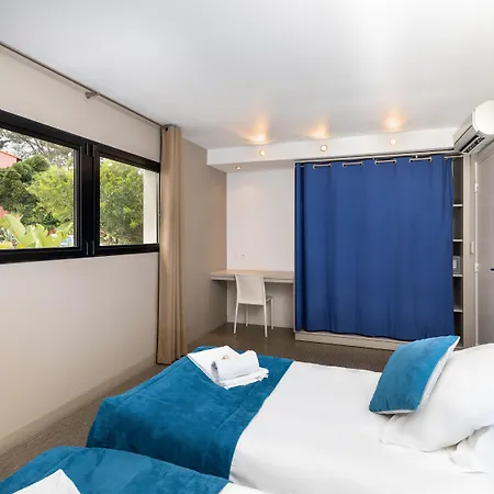 Sowell Family Riviera 호텔 4*
