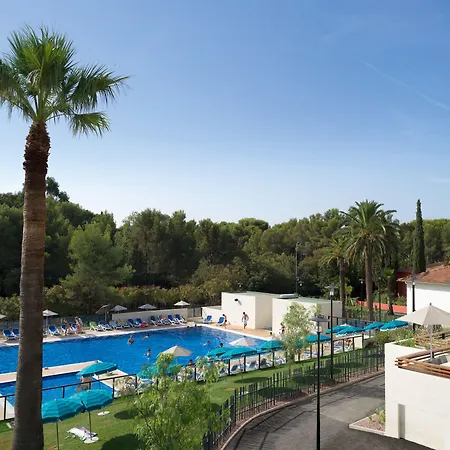 Sowell Family Riviera فندق