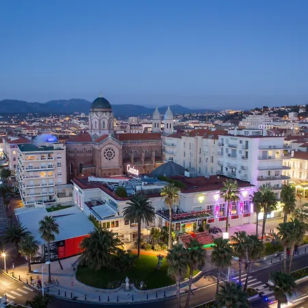 فندق Sowell Family Riviera Saint-Raphaël