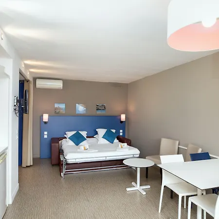 Sowell Family Riviera 4*