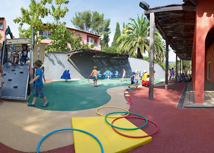 فندق Sowell Family Riviera 4*