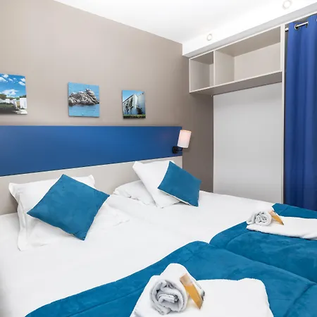 מלון Sowell Family Riviera 4*